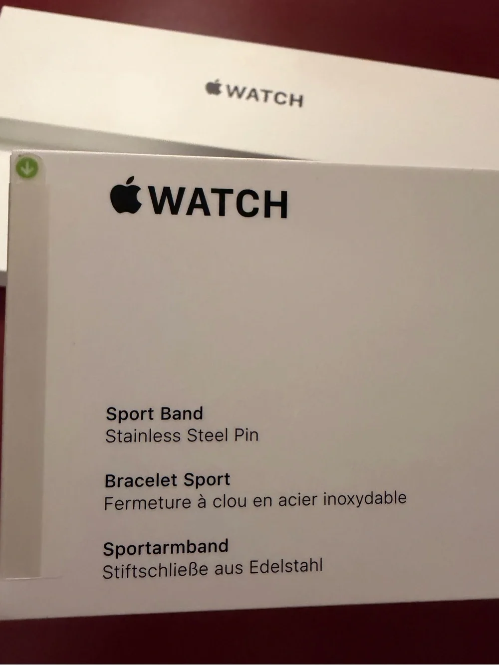 Apple Watch SE2 44mm with Starlight Silicone Sport Band S/M
